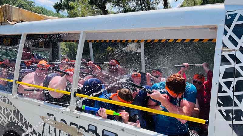 water fight games on safari in alanya